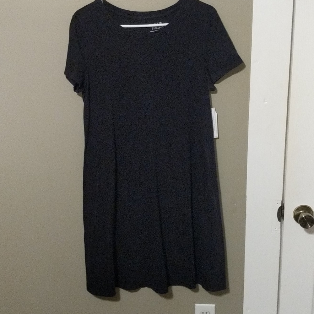 Dress bundle. - Picture 2 of 7